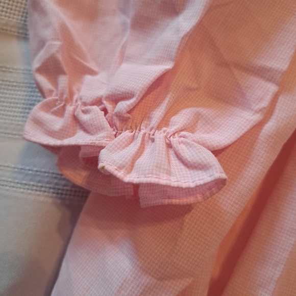 Petit Pomme girls size 24 months pink snowman bubble holiday romper, smocked - Picture 4 of 8